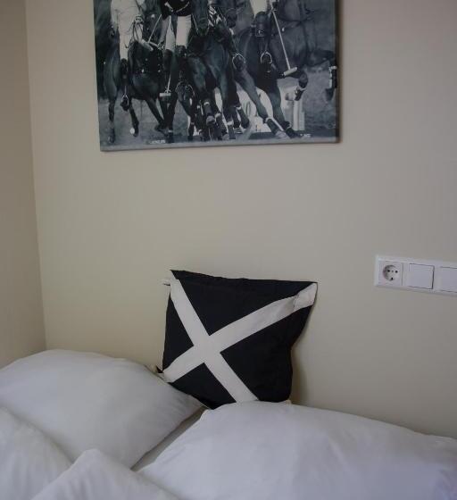 スタンダードインサイドビュールーム, De Verloren Sinjoor