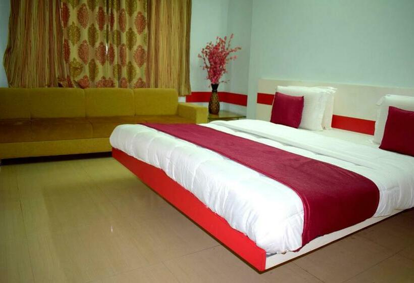 غرفة ديلوكس, Ashapura Palace By Sky Stays