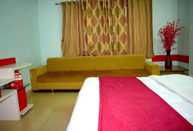 غرفة ديلوكس, Ashapura Palace By Sky Stays