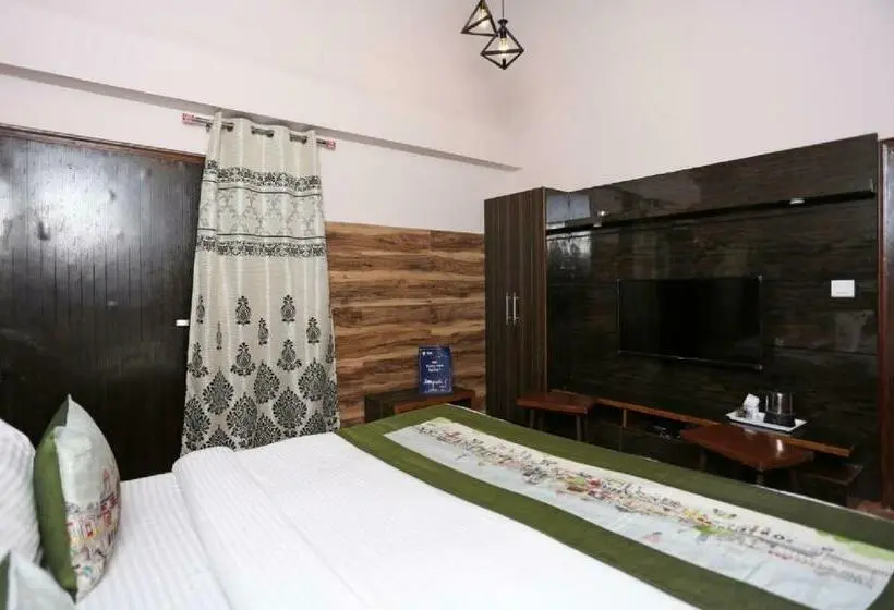 デラックスルーム, Ekam Lodge