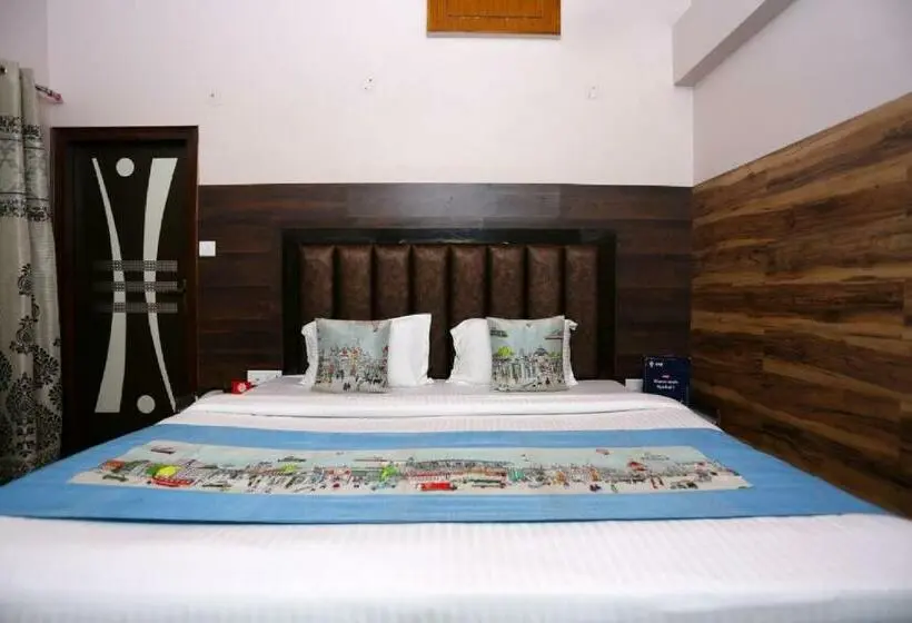 デラックスルーム, Ekam Lodge