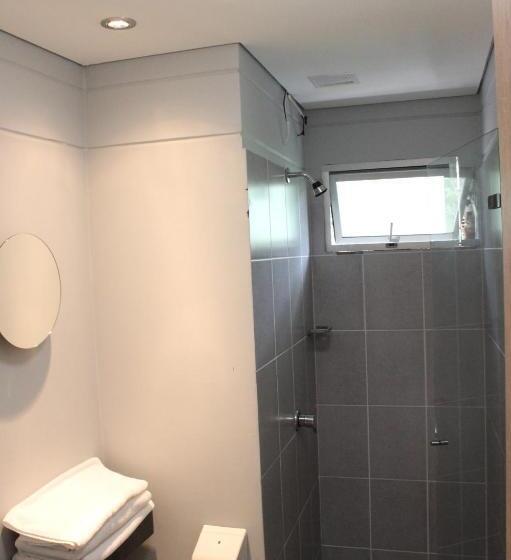 חדר סטנדרט לארבעה, El Tesoro