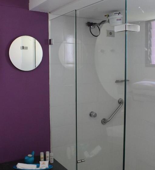 חדר סטנדרט לארבעה, El Tesoro