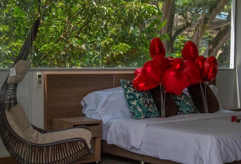 סוויטה, Hosteria Guaracú