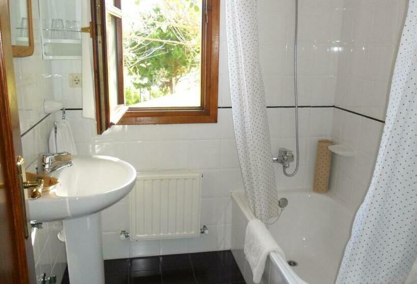 غرفة قياسية, La Llosona