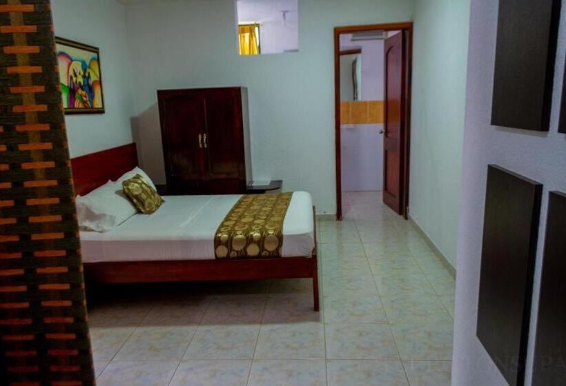 آپارتمان لوکس 1 خوابه, Rc Tonsupa