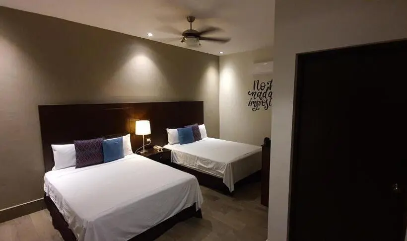スタンダードルーム, Punto Madero Hotel & Plaza