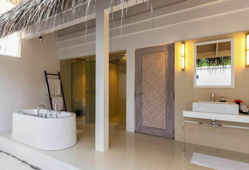 سوییت با استخر, Nh Maldives Kuda Rah Resort   Stays Of 3 Nights Or More, 50 Percent Off Shared Roundtrip Transport