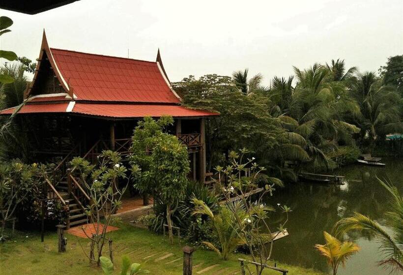 ‫فيلا غرفة نوم واحدة, Baan Thai House