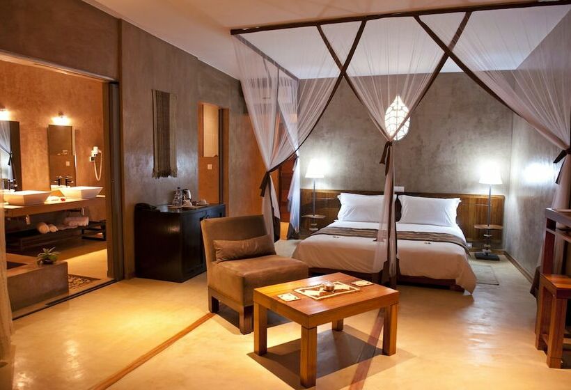 اتاق استاندارد, Isalo Rock Lodge