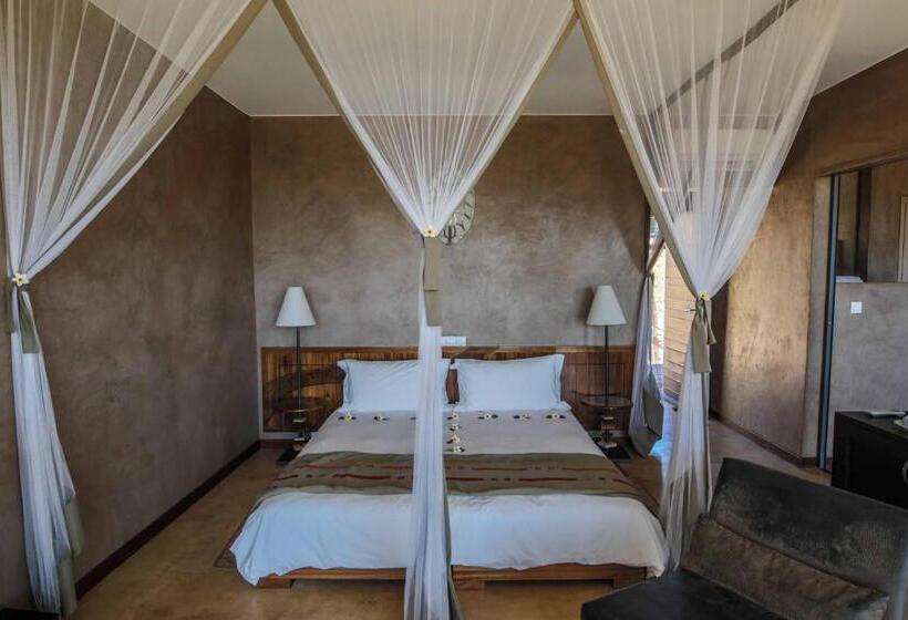 اتاق استاندارد, Isalo Rock Lodge