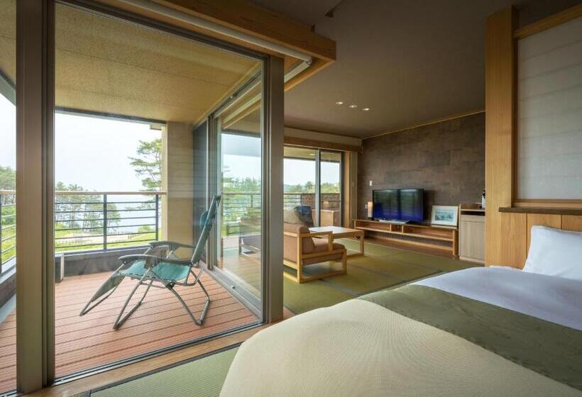 סוויטה נוף לים, Nagisatei Taroan