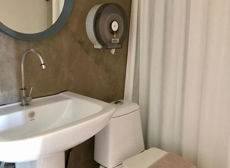 اتاق استاندارد با بالکن, Yimwhan Hostel & Cafe Ayutthaya