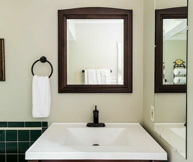 غرفة قياسية, The Lake House At Ferry Point