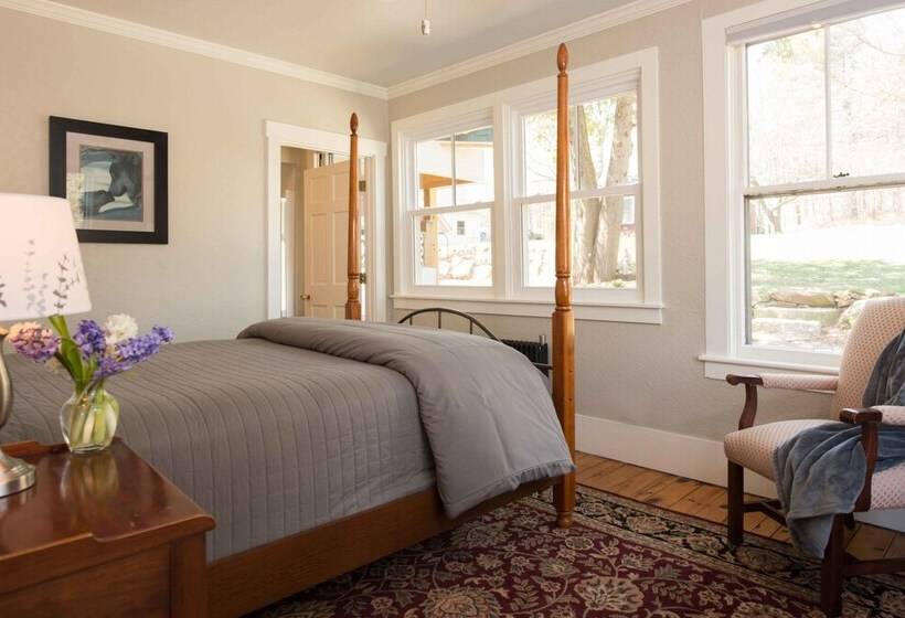 غرفة قياسية, The Lake House At Ferry Point