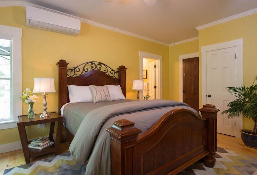 غرفة قياسية, The Lake House At Ferry Point