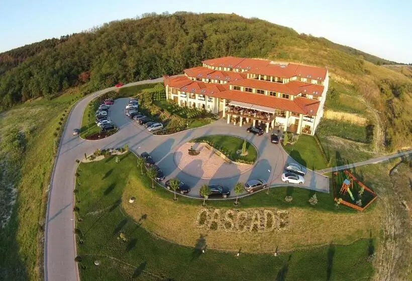スーペリアールーム, Cascade Resort & Spa