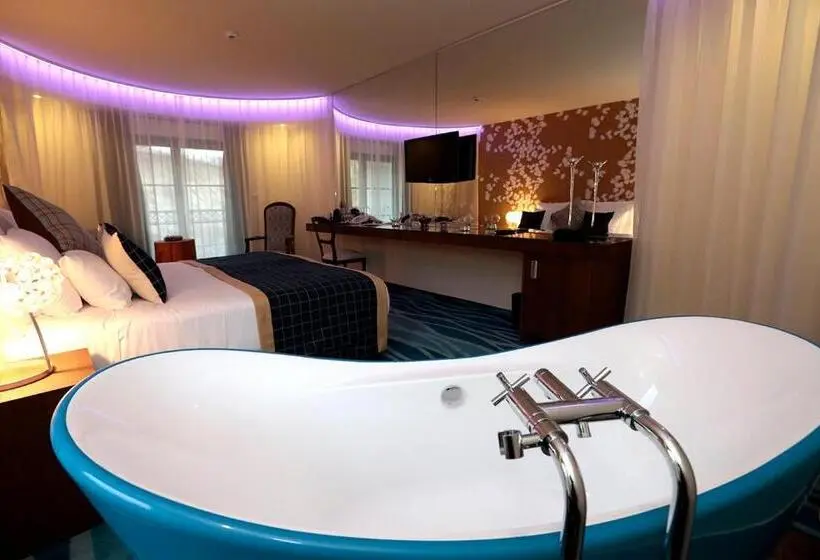 スーペリアースイート, Cascade Resort & Spa