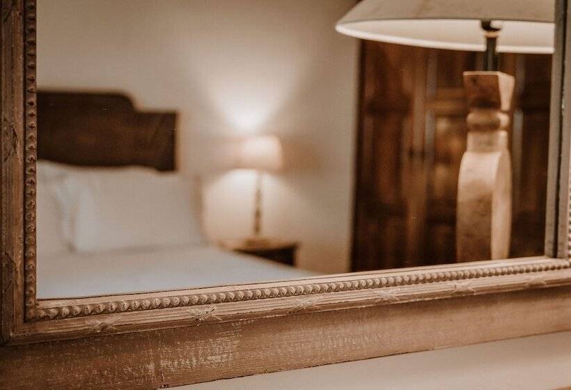 חדר קומפורט, Relais Villa Carola