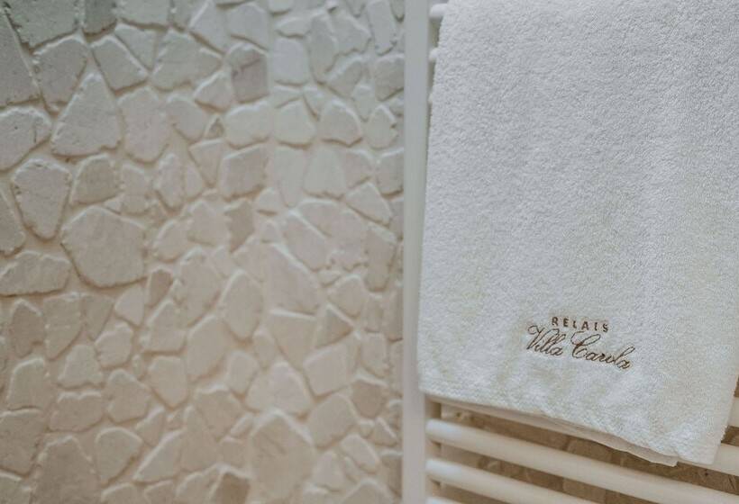 חדר דלוקס נוף לים, Relais Villa Carola