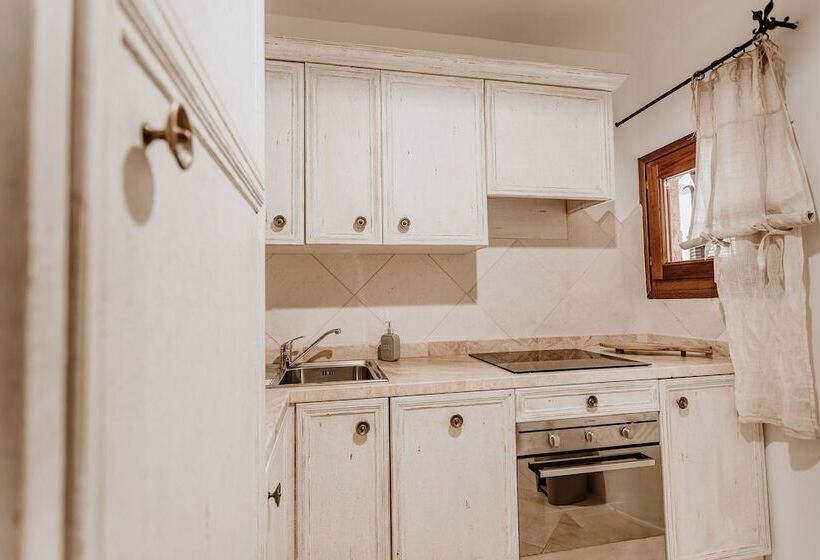 דירה קלאסית חדר שינה אחד, Relais Villa Carola