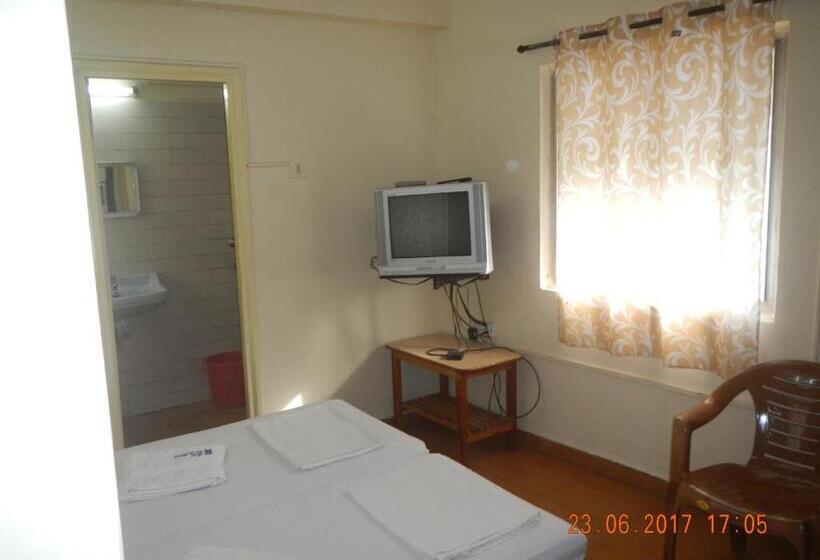 Estudio Estàndard, Rukmini