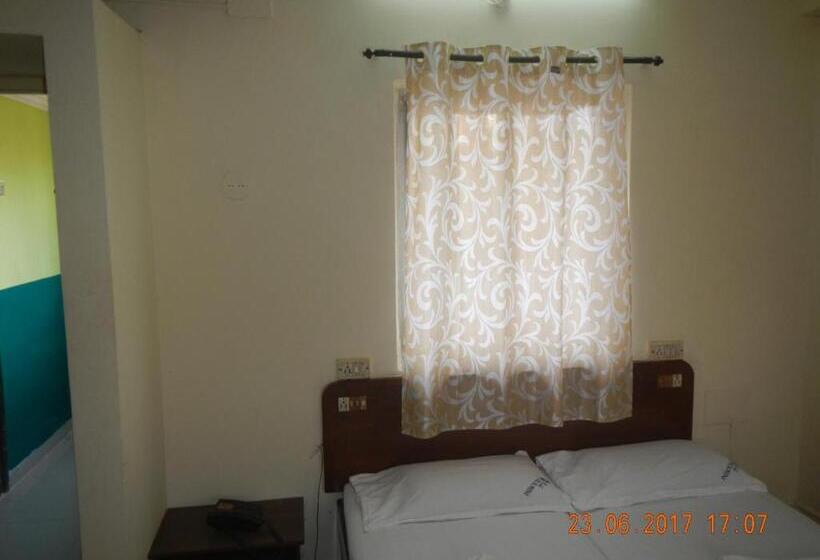 Estudio Estàndard, Rukmini