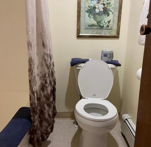 غرفة كلاسيكية رباعية, Ranchland Inn