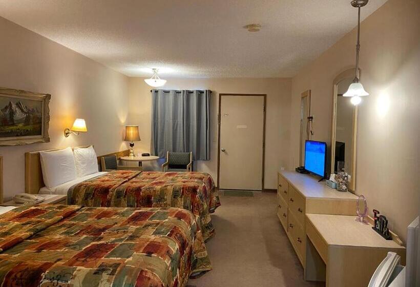 غرفة كلاسيكية رباعية, Ranchland Inn