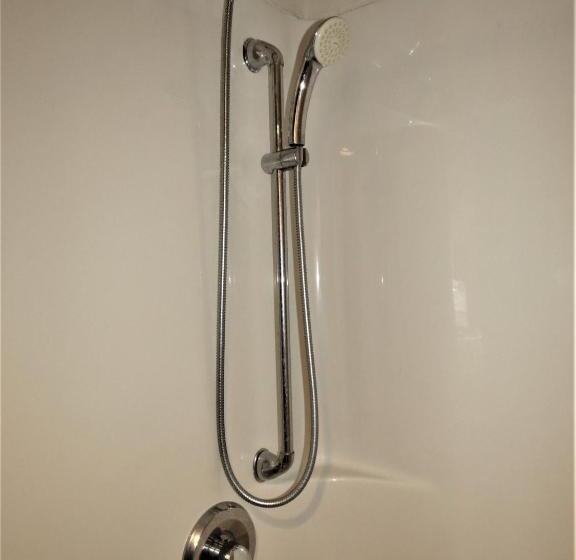 غرفة كلاسيكية رباعية, Ranchland Inn