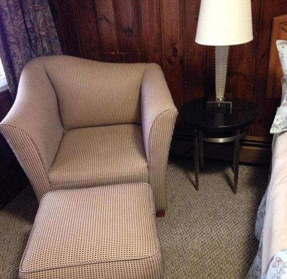 スタンダードルーム, Mount Blue Motel