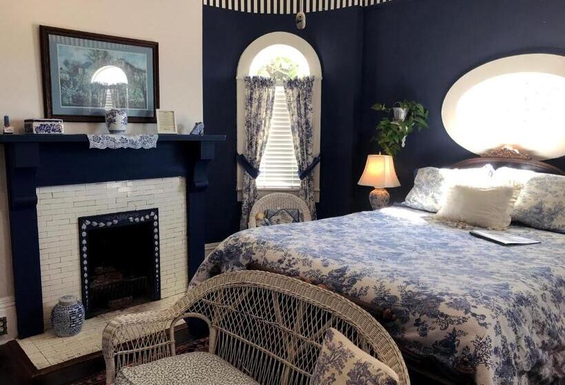 スタンダードルーム, Simmons Bond Inn Bed & Breakfast