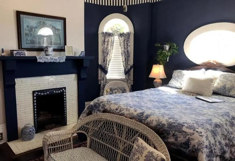 スタンダードルーム, Simmons Bond Inn Bed & Breakfast