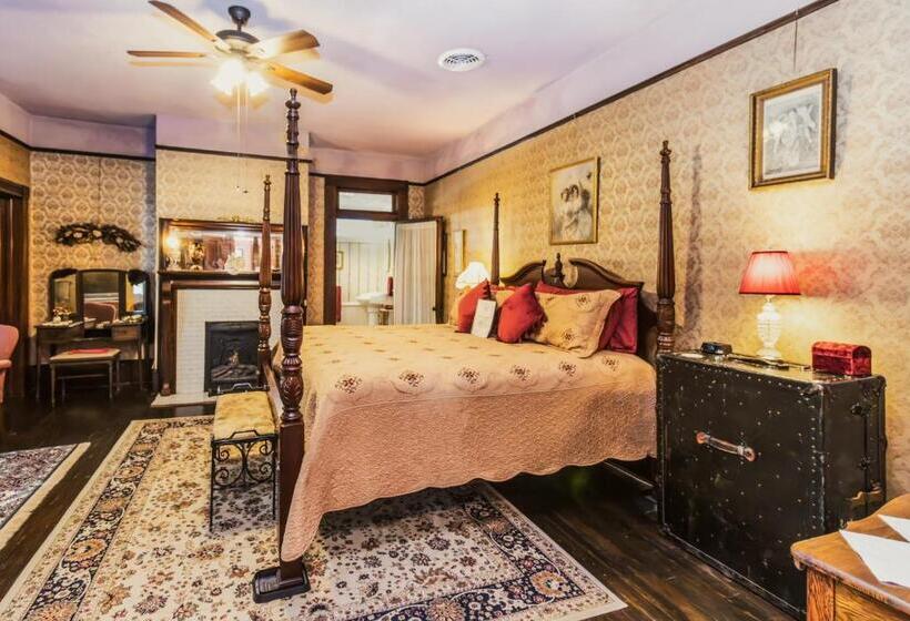디럭스 트리플 룸, Simmons Bond Inn Bed & Breakfast