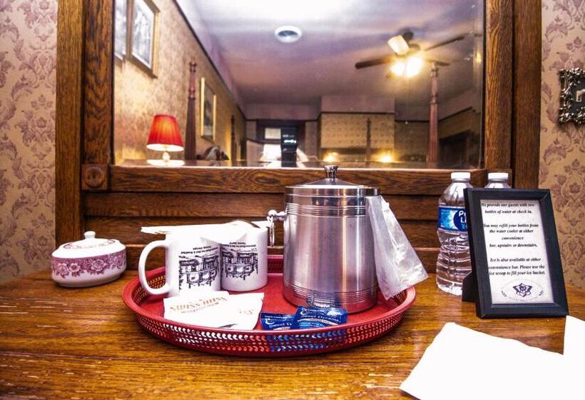 디럭스 트리플 룸, Simmons Bond Inn Bed & Breakfast