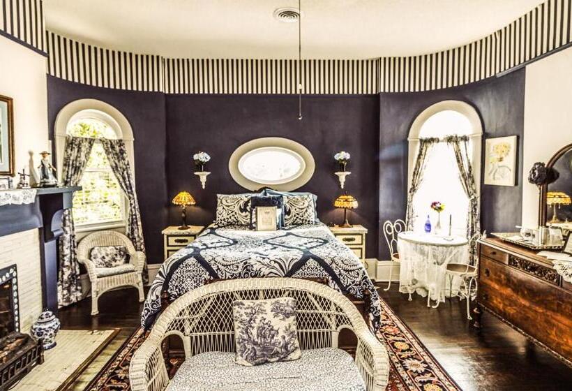 デラックスルーム, Simmons Bond Inn Bed & Breakfast