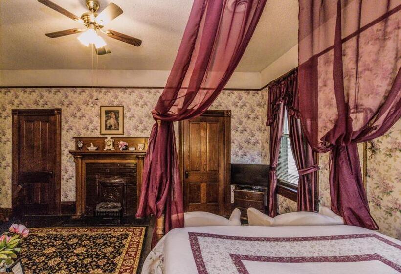 スーペリアールーム, Simmons Bond Inn Bed & Breakfast