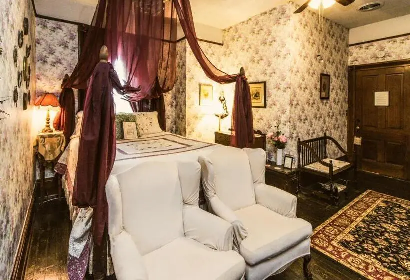 スーペリアールーム, Simmons Bond Inn Bed & Breakfast