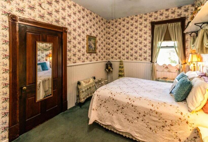 スタンダードルーム, Simmons Bond Inn Bed & Breakfast