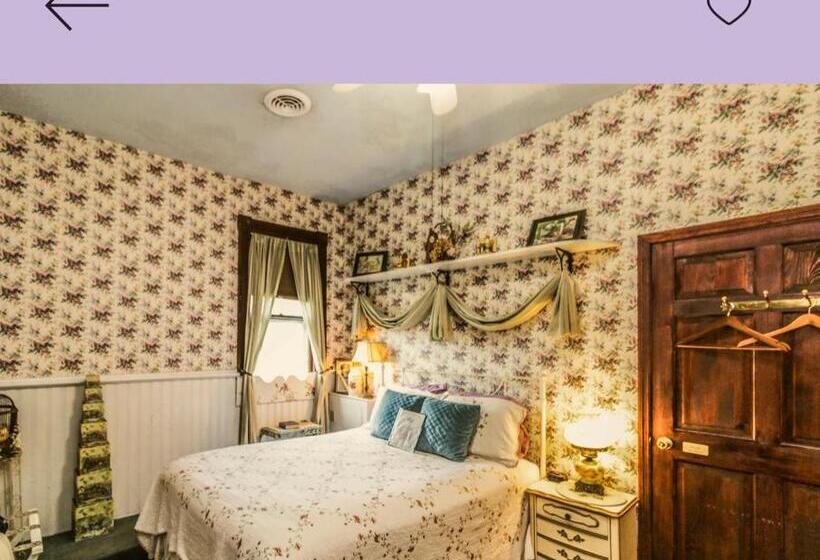 スタンダードルーム, Simmons Bond Inn Bed & Breakfast