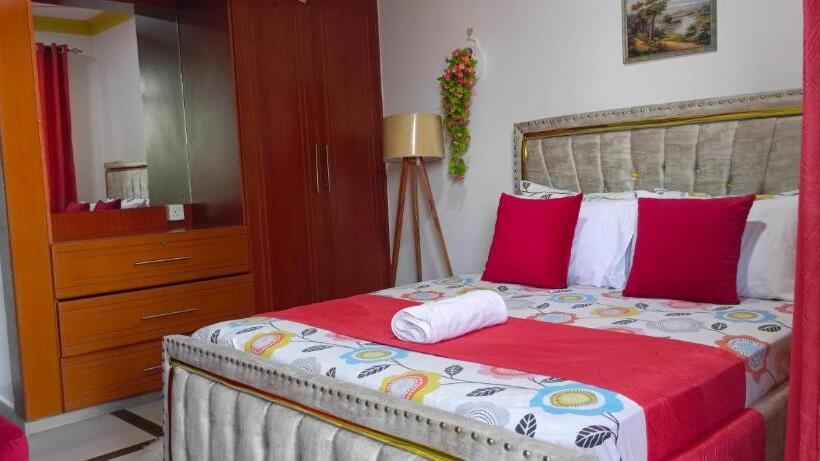 Standardrum, Dreamhome Apartments