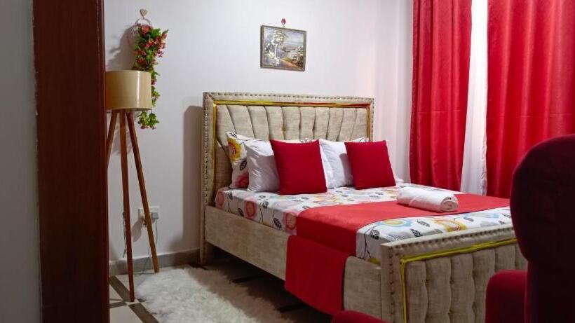 Standardrum, Dreamhome Apartments