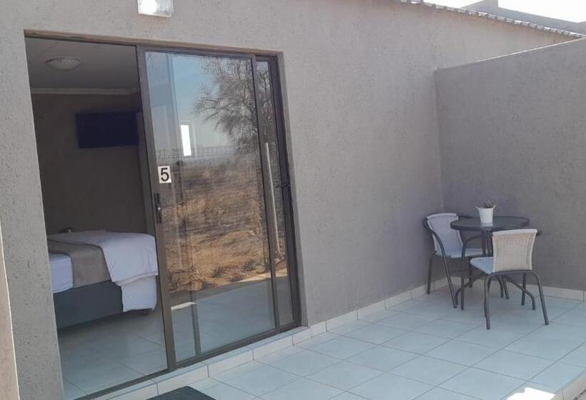 スタンダードルーム, Riverview Pool Resort And Lodge