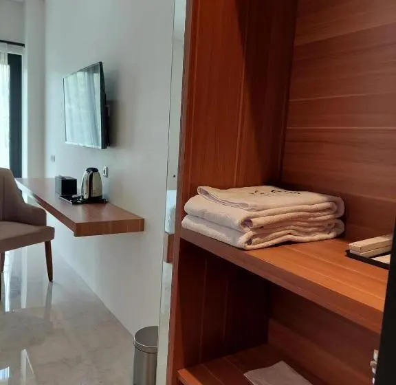 バルコニー付きデラックスルーム, Gemma Hotel Balige