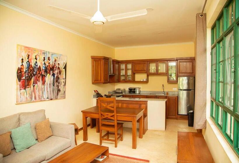 침실 1개 아파트, Green Side