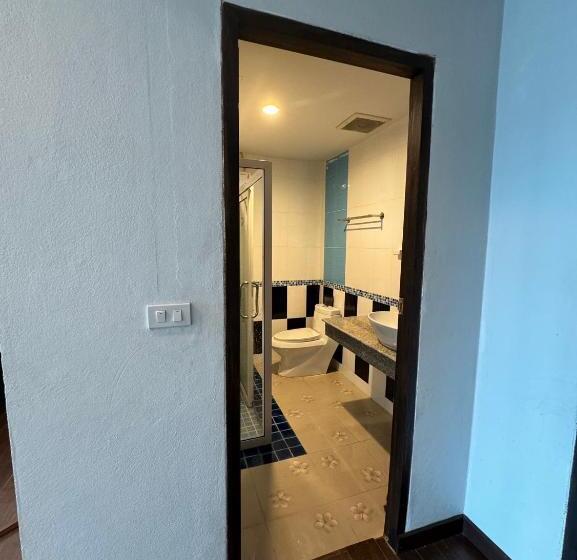 חדר סופריור עם מיטת קינג, Near Airport Chiang Mai