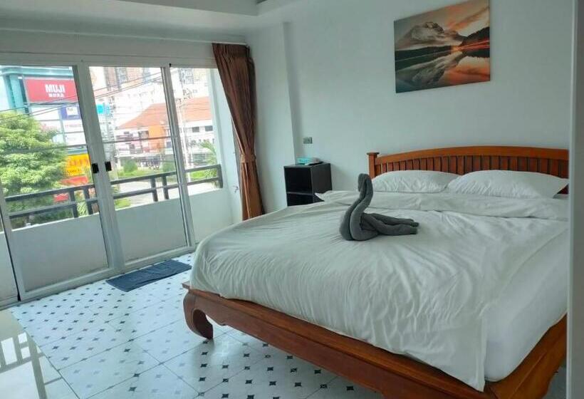 חדר דחוקס עם מיטת קינג, Near Airport Chiang Mai