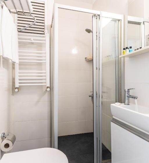 スタンダードルーム, Tel Street Suites