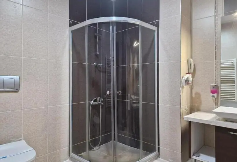 اتاق استاندارد سه نفره, Koç Otel çankırı