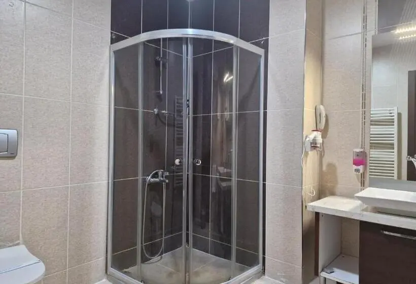 اتاق استاندارد سه نفره, Koç Otel çankırı
